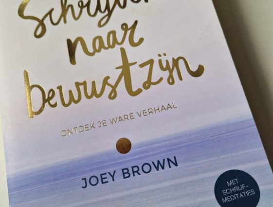 schrijven naar bewustzijn, meditatief schrijven, dicht bij jezelf blijven